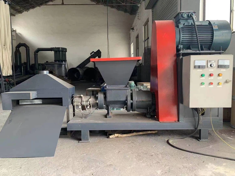 Versatile waste wood briquetting machine Versatile waste wood briquetting machine