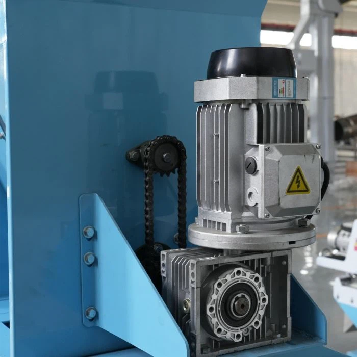 40-60kg/h Diesel Engine Power Floating Fish Feed Pellet Machine high quality